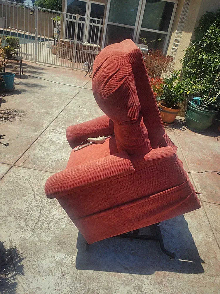 Reclining Lift Chair